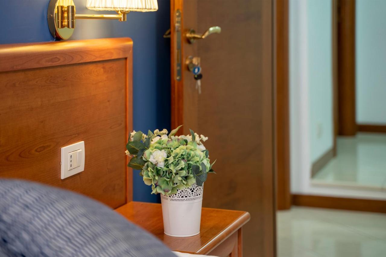 Hotel Il Passetto Rzym Zewnętrze zdjęcie